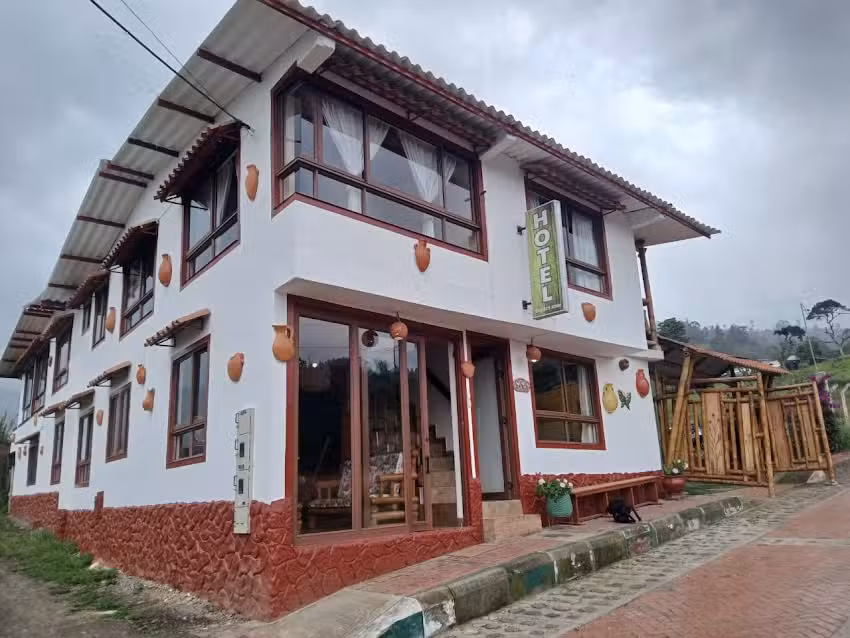 HOTEL CASA GRANDE TIBIRITA