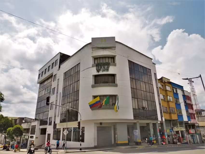 Hotel Centenario Plus