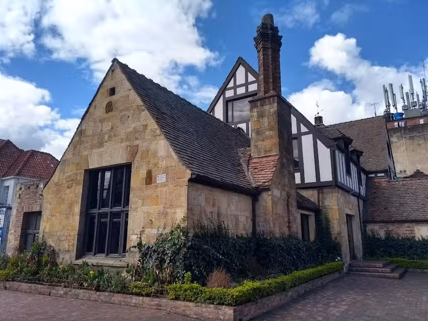 Hotel D&acute; Colonial