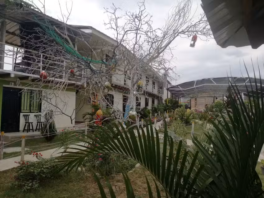 HOTEL DEL DESIERTO