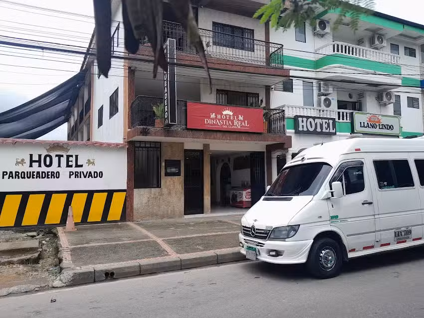 Hotel Dinast&iacute;a Real