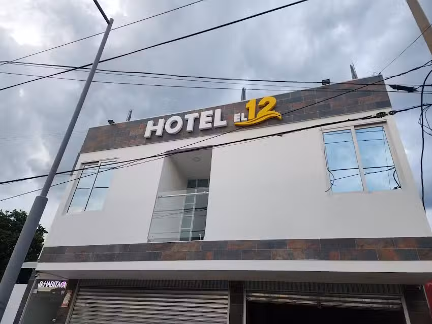 Hotel El 12