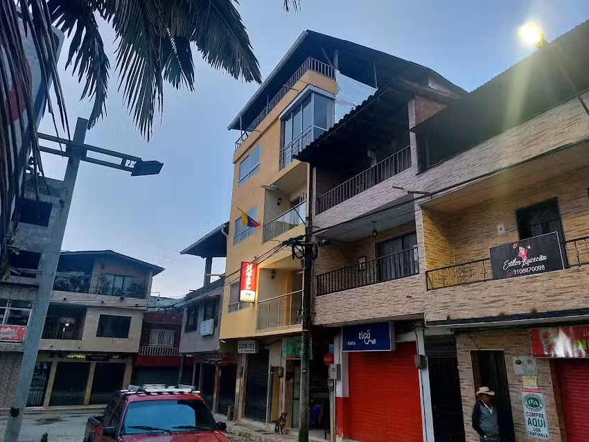 Hotel el arriero campamento antioquia