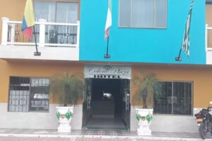 Hotel El Colono Plaza