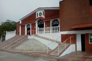 HOTEL EMERALD YACOPI