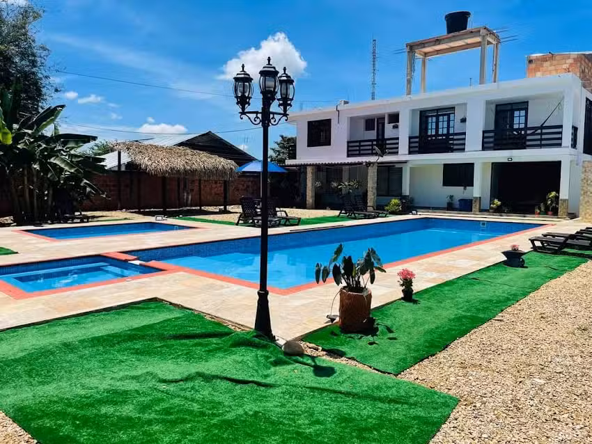 Hotel Empresarial Arcoiris De Mi Llano