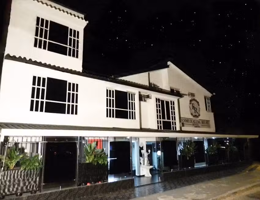 Hotel Esmeralda Real