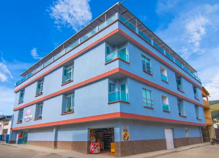 Hotel Flores del Paraiso