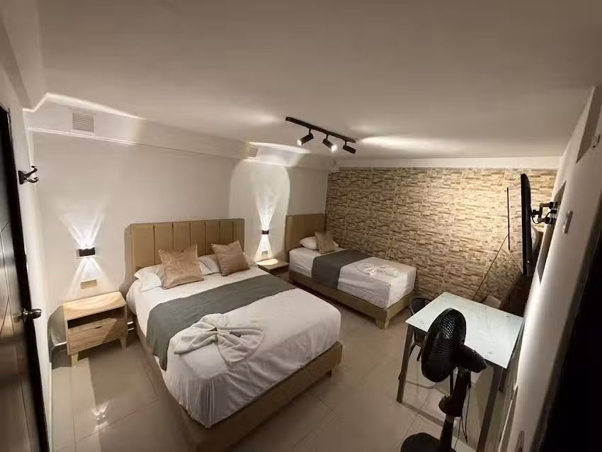 Hotel Garden Laureles