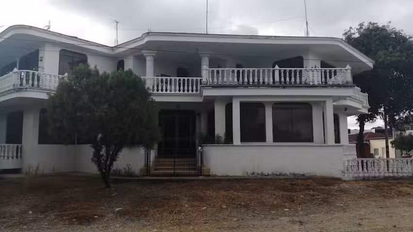 Hotel Gran Casa Blanca De Salda&ntilde;a