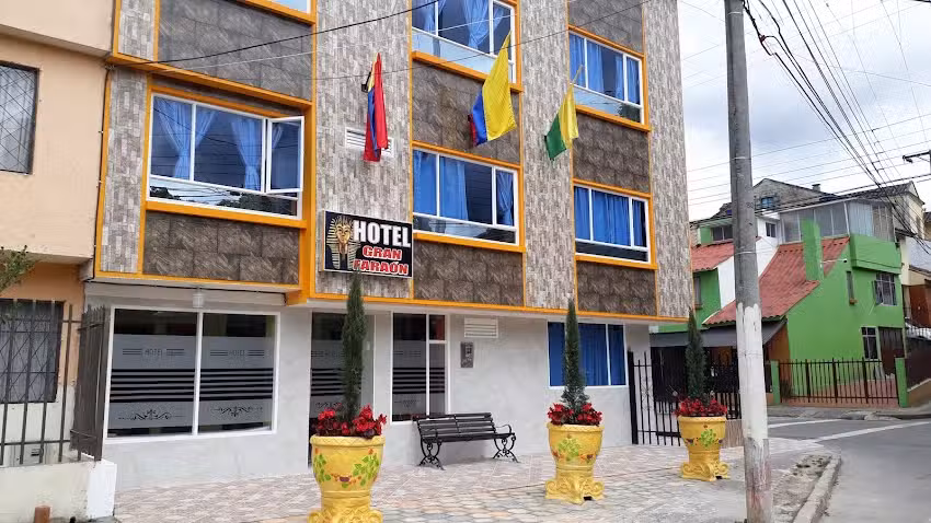 Hotel Gran Fara&oacute;n