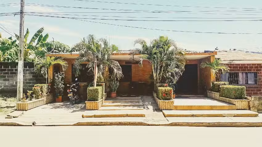 HOTEL GUAYACAN