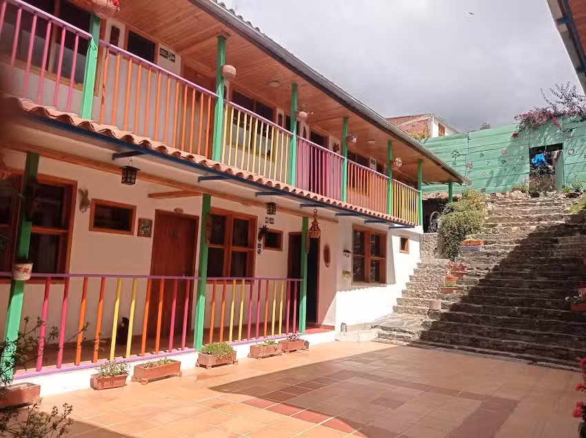 Hotel G&uuml;ic&aacute;n de la Sierra