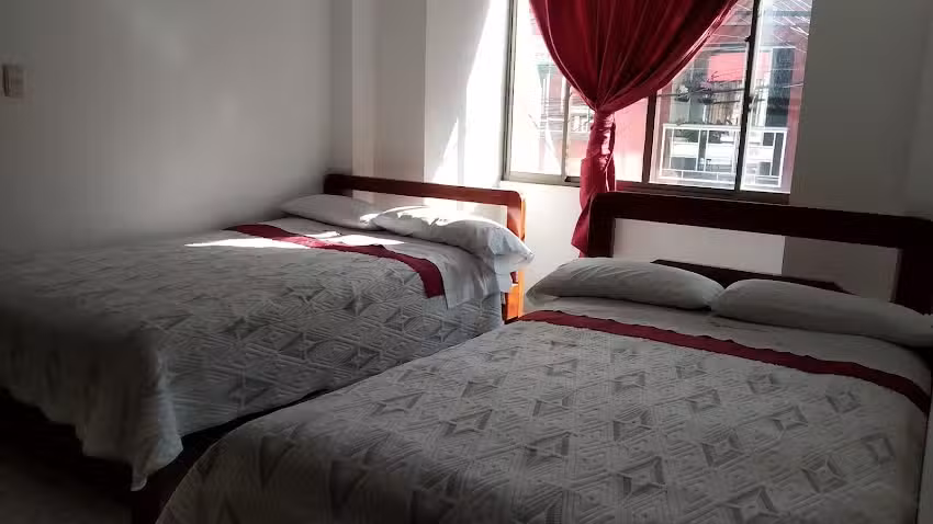 Hotel Hostal del Parque