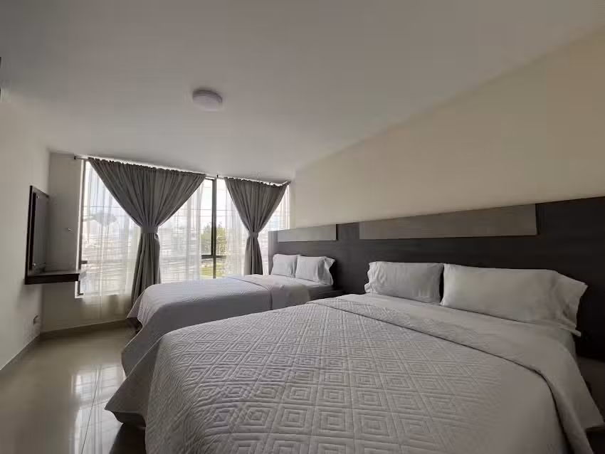 Hotel iberia plaza