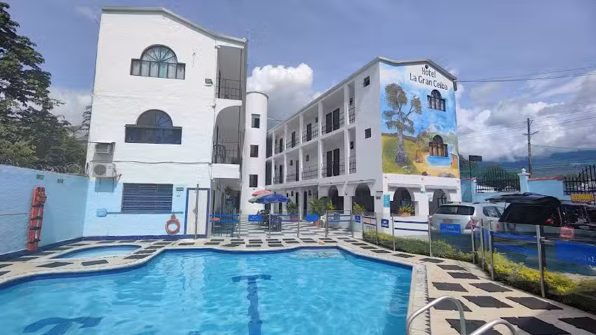 Hotel La Gran Ceiba