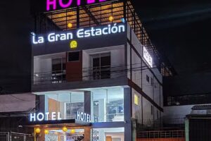 Hotel La Gran Estaci&oacute;n en Armenia Quindio | Con Parqueadero Gratis | cerca de la Terminal de Transporte