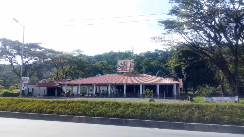 Hotel la puerta del llano Villavicencio