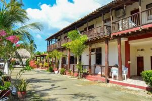 HOTEL LA TRANQUERA BAHIA TROPICAL