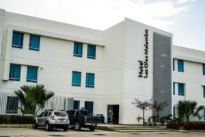 Hotel Las Olas Malambo By Distracom