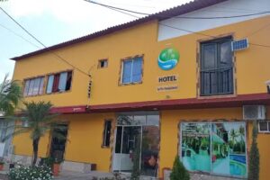 Hotel Las tres Palmas.