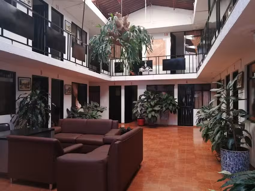 Hotel Mairal