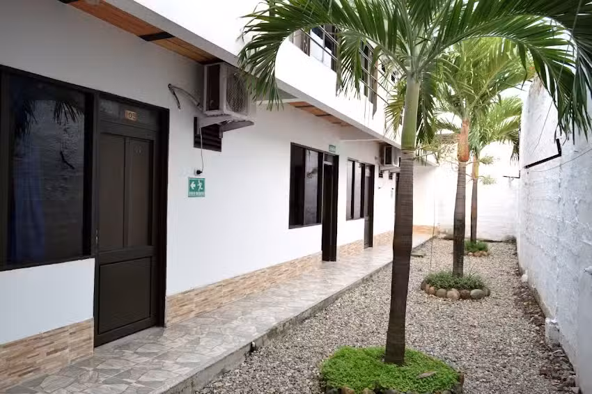 Hotel Mi Pueblo