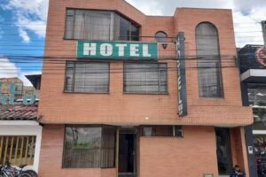 Hotel Monte carlo eym