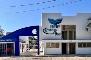 Hotel Multicentro Puerta al Mar