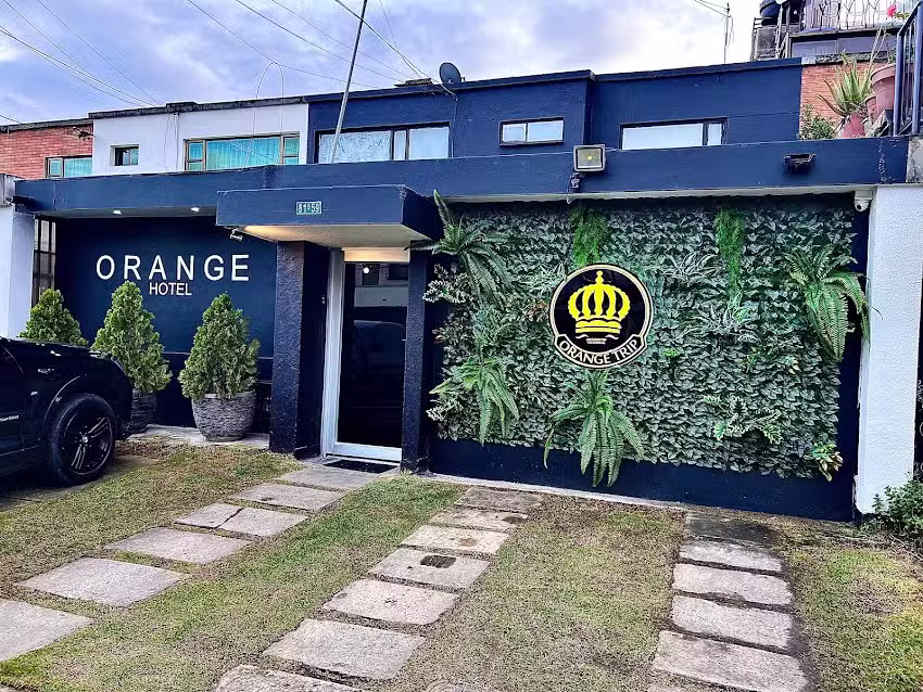 Hotel ORANGE TRIP
