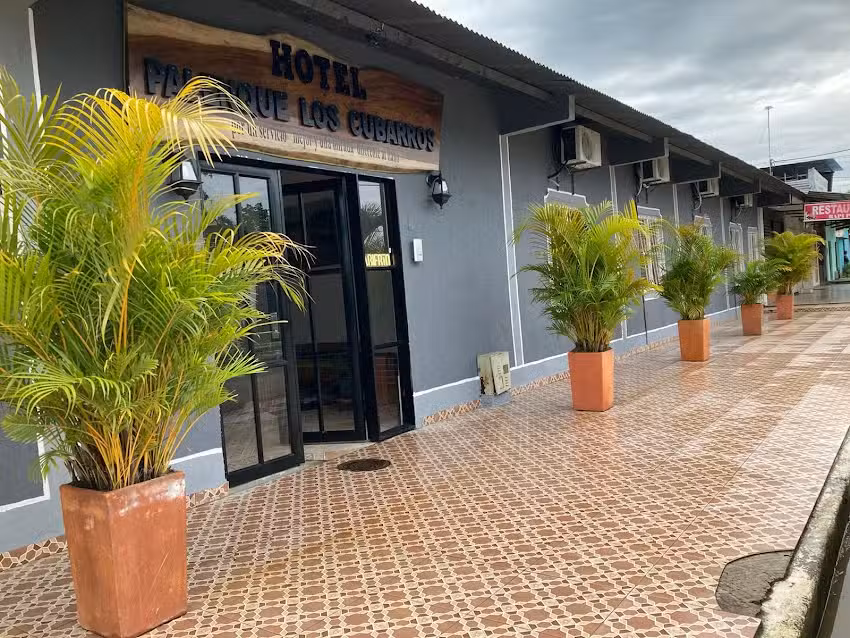Hotel Palenque Los Cubarros