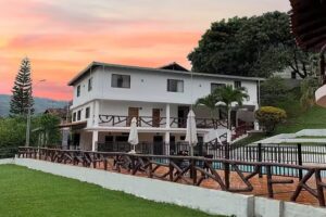 Hotel Para&iacute;so Sol