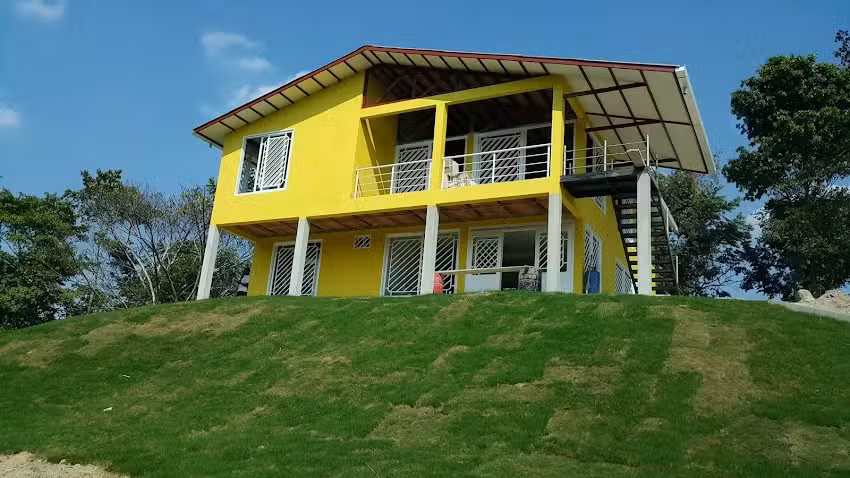 Hotel, Piscina y Restaurante LOMA LINDA Campestre