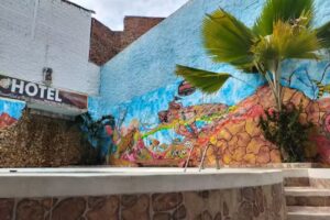 Hotel Plaza Confort Inn