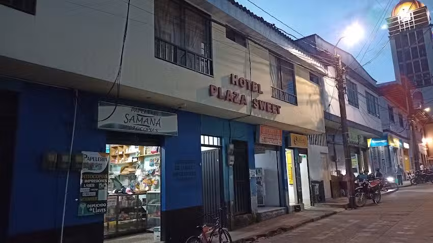 Hotel Plaza Sweet