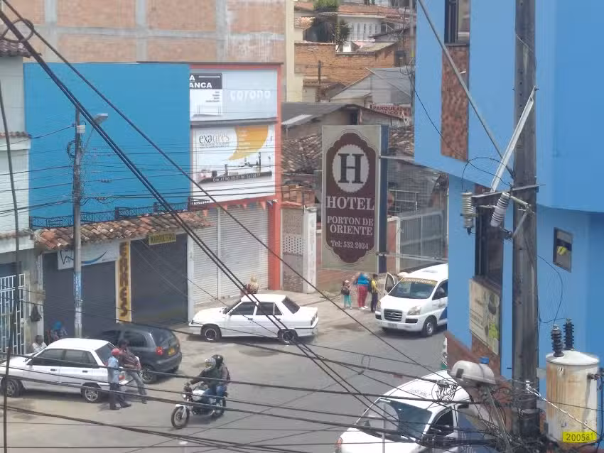 Hotel Port&oacute;n de Oriente