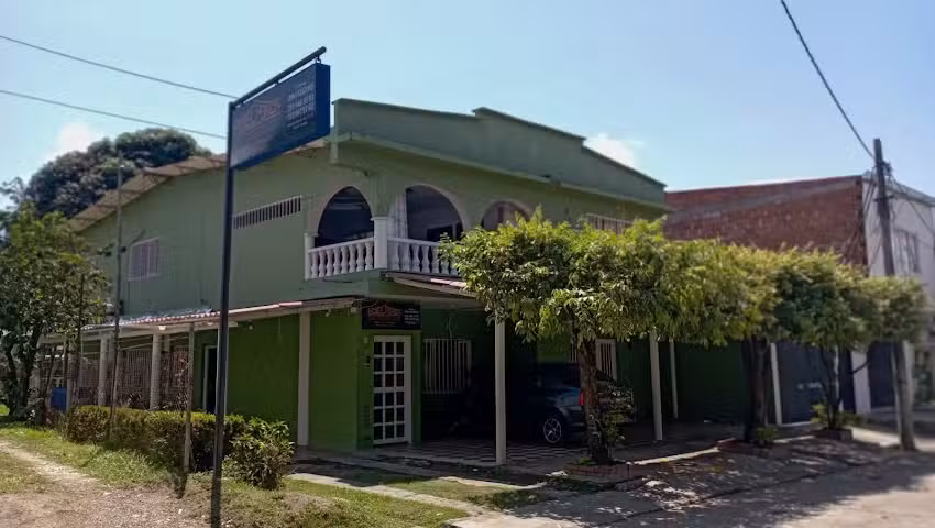 Hotel Porton De Oriente