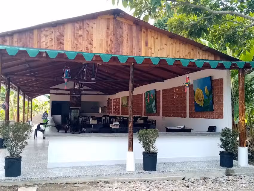 Hotel Restaurante- Caba&ntilde;as Rosita-paz