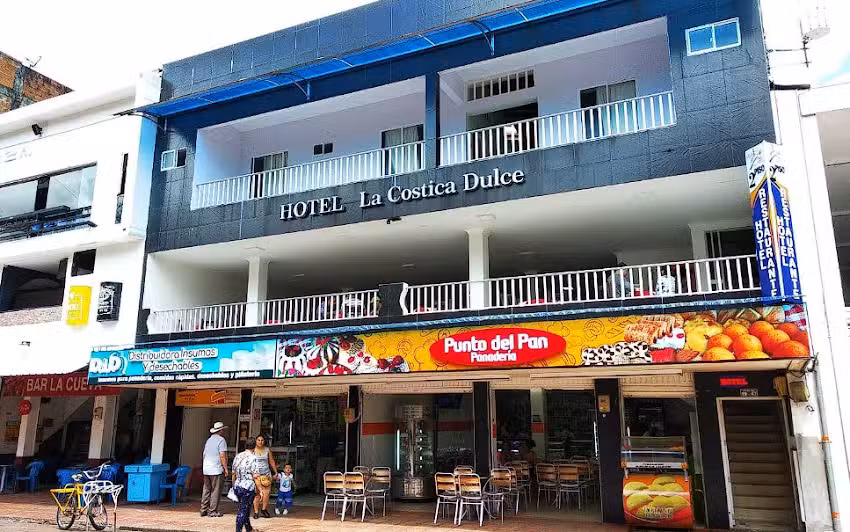 Hotel Restaurante La Costica Dulce