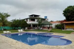 Hotel Restaurante La Piscina