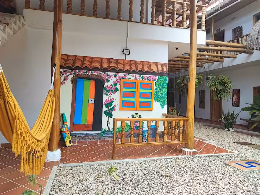 HOTEL SAMAPINI