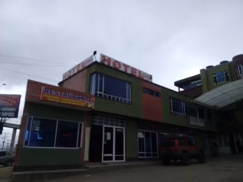 Hotel Servilujos