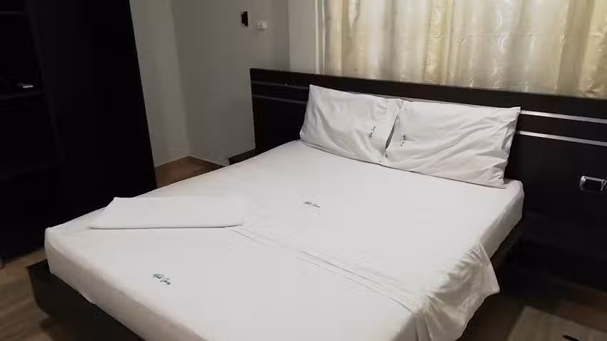 Hotel Sharey