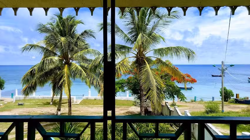 Hotel Sirius Y Centro De Buceo