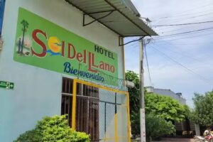 HOTEL SOL DEL LLANO