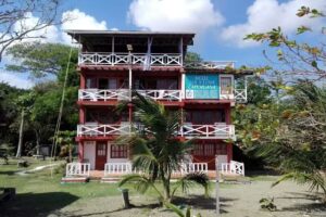 Hotel Sol y Luna Capurgan&aacute;