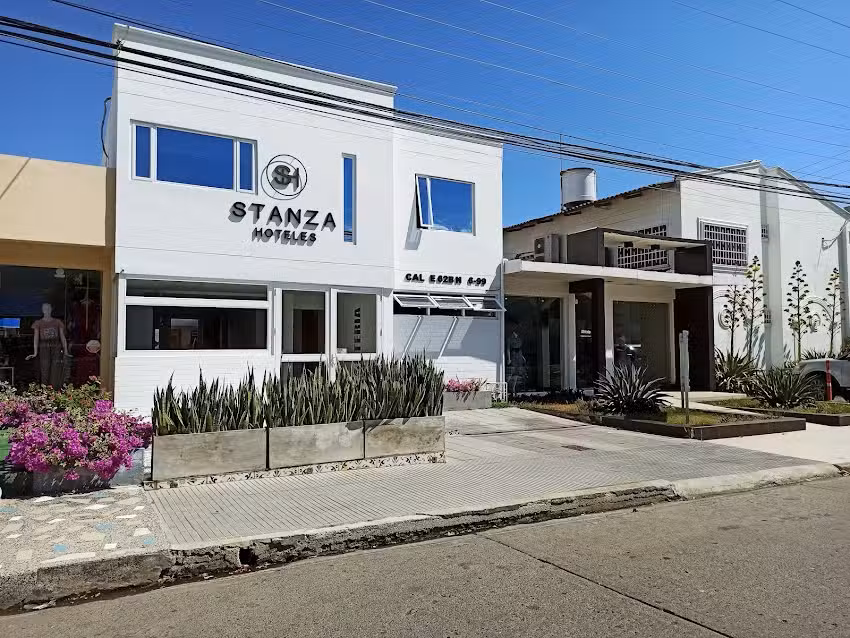 Hotel Stanza Monter&iacute;a