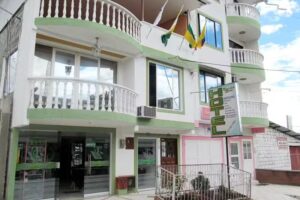 Hotel torres de la carrera Garz&oacute;n