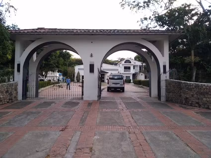 Hotel Villa Del Rosario