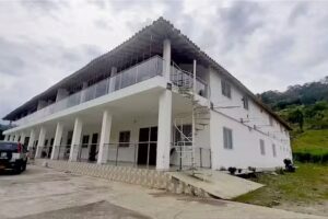 Hotel Villa Sandra, Zona de Participaci&oacute;n Vecinal: Puente Miranda